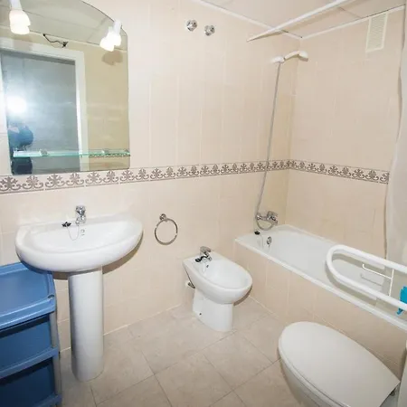 Apolo 16 4B17 - Apartment On The Beach, Calpe * Кальпе