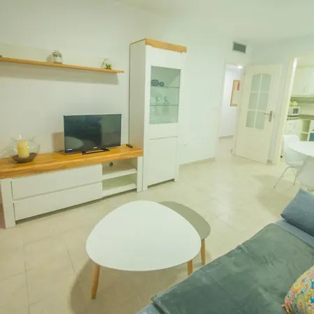Apolo 16 4B17 - Apartment On The Beach, Calpe Апартаменты